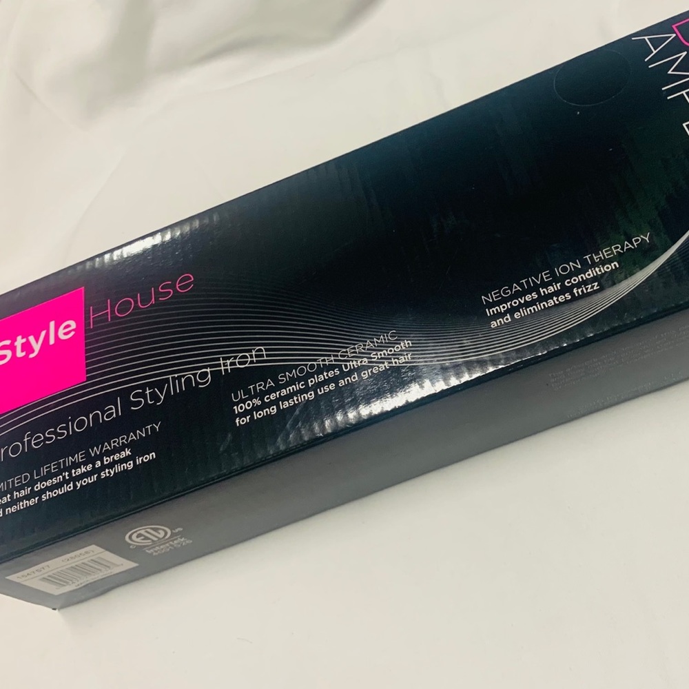 Style House Falt Iron